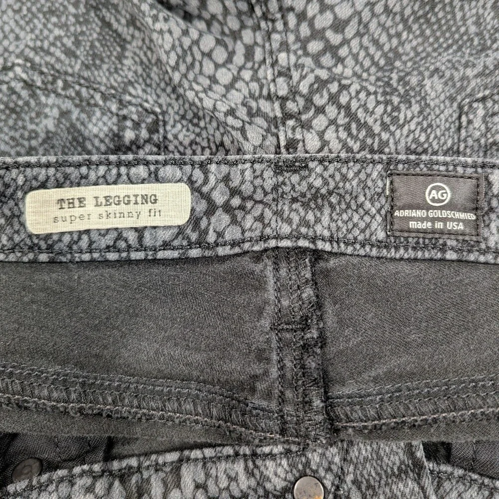 AG‎ The Legging Super Skinny Black Snake Print 28